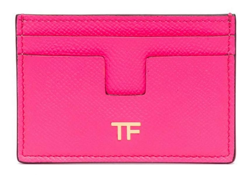 A neon pink leather Tom Ford wallet made $245 plus the buyer’s premium in June 2023. Image courtesy of Bidhaus and LiveAuctioneers