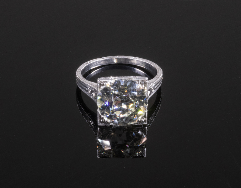 Edwardian platinum and four-carat diamond ring, estimated at $20,000-$30,000. Image courtesy of Thomaston Place Auction Galleries