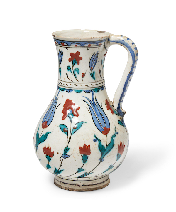 Iznik pottery jug, estimated at £3,000-£5,000 ($3,800-$6,300). Image courtesy of Dreweatts