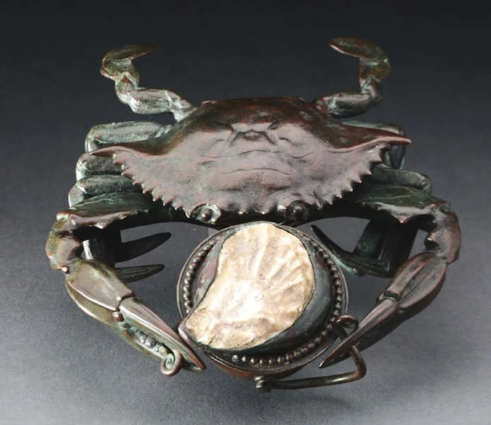 A Tiffany Studios crab inkwell, its claws holding an ink pot topped with a seashell lid, realized $18,000 plus the buyer’s premium in June 2018. Image courtesy of Dan Morphy Auctions and LiveAuctioneers.