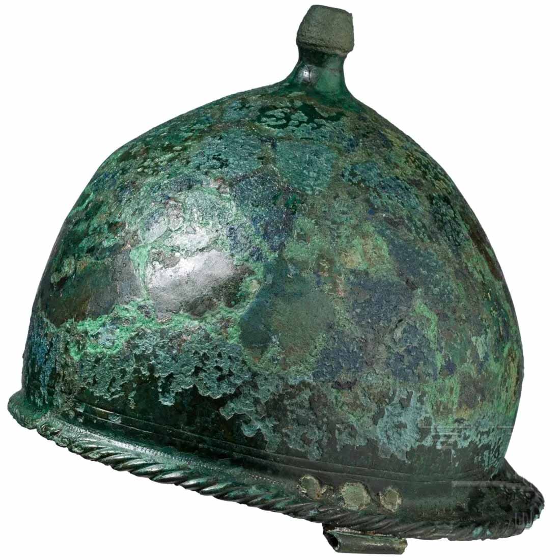 Bronze Roman Republic helmet of the Montefortino type, 2nd century B.C.E., estimated at €6,400-€12,800 ($6,850-$13,700) at Hermann Historica.