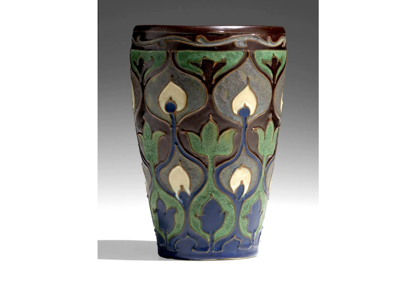 This 1912 Frederick Hurten Rhead vase for Arequipa boasts fine glazed squeeze bag decoration. It nearly quadrupled its high estimate of $45,000 in May 2022 when it brought $160,000 plus the buyer’s premium. Image courtesy of Rago Arts and Auction Center and LiveAuctioneers.