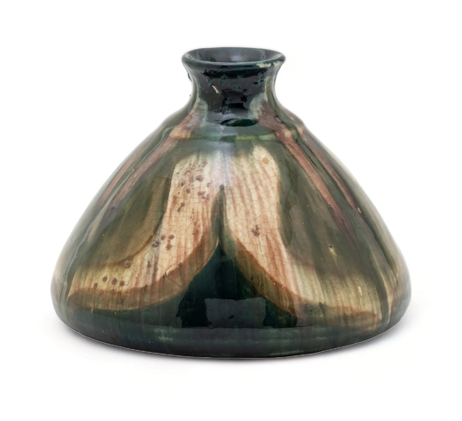 Mary Chase Perry squat lotus leaf vase, which sold for $16,000 ($20,640 with buyer’s premium) at DuMouchelles.
