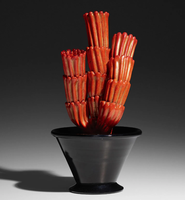 A rare form for Ercole Barovier is this cactus sculpture, inspired by Martinuzzi’s cactus glass forms. It handily outperformed its $60,000-$90,000 estimate to take $120,000 plus the buyer’s premium in April 2020. Image courtesy of Wright and LiveAuctioneers.