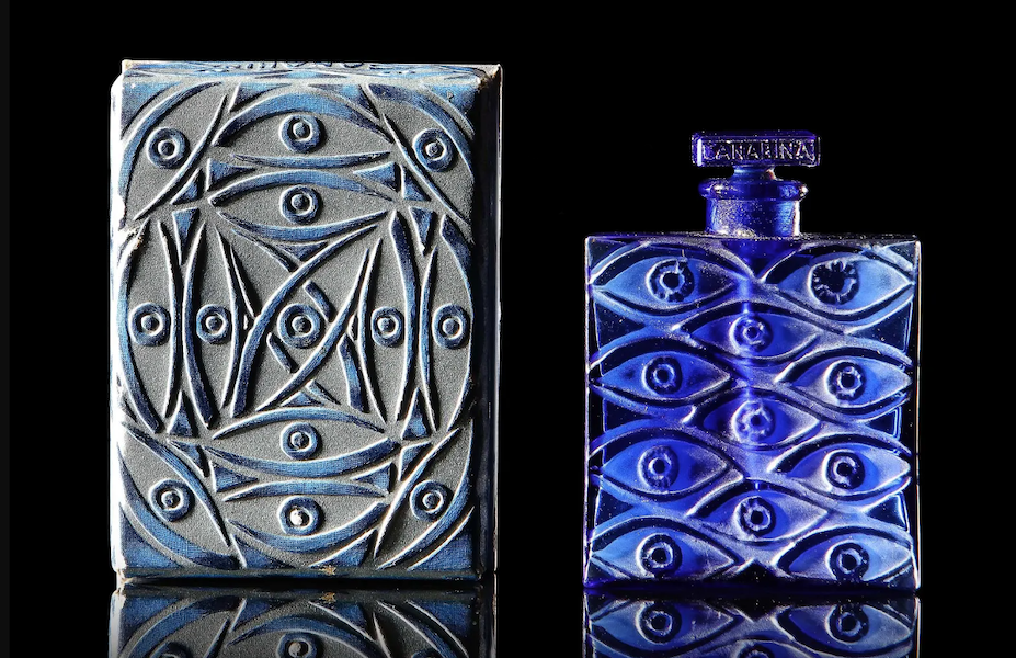 A 1928 Lalique flacon for Canarina Les Yeux Bleus, sold together with its embossed box, secured $5,000 plus the buyer’s premium in April 2022. Image courtesy of Perfume Bottles Auction and LiveAuctioneers.