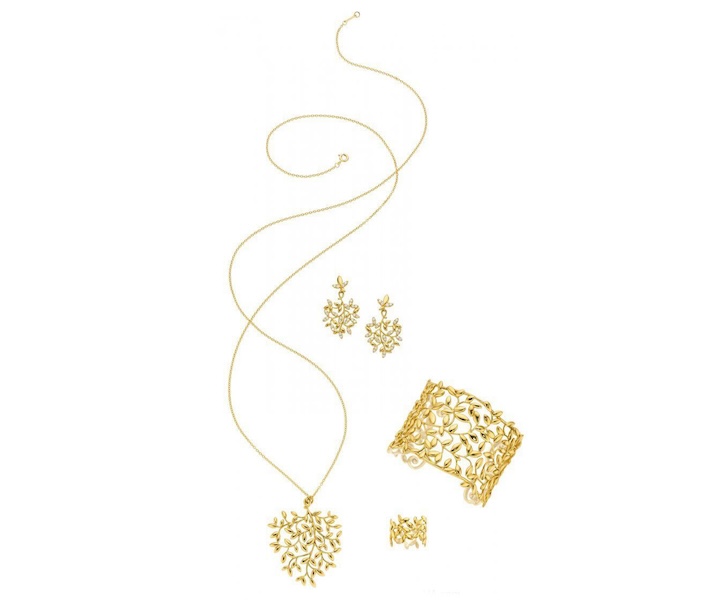 A trio of gold jewelry pieces by Paloma Picasso for Tiffany & Co., brought $20,000 plus the buyer’s premium in December 2021. Image courtesy of Hindman and LiveAuctioneers.