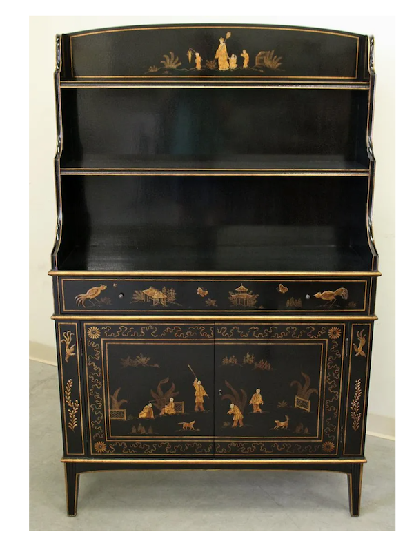 This Rose Tarlow Melrose House chinoiserie bookcase brought $4,500 plus the buyer’s premium in August 2021. Image courtesy of Vero Beach Auction and LiveAuctioneers.