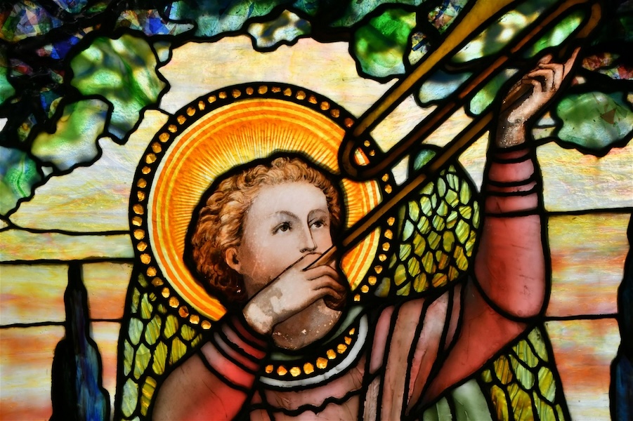 Detail of a circa-1916 Tiffany Studios ‘Gabriel Blowing His Horn’ window that made $85,000 plus the buyer’s premium in September 2021. Image courtesy of Fontaine’s Auction Gallery and LiveAuctioneers.