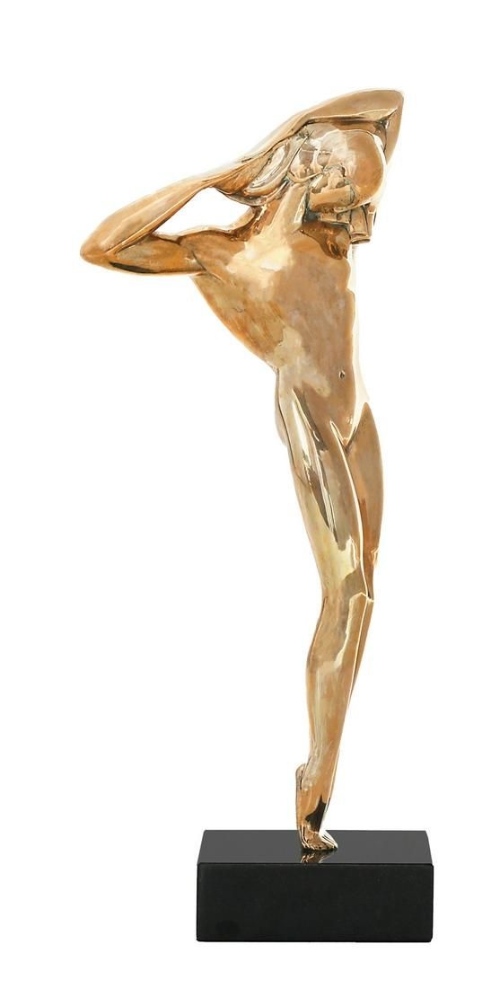A lustrous bronze ‘Venus’ by Boris Lovet-Lorski realized $4,600 plus the buyer’s premium in July 2022. Image courtesy of New Orleans Auction Galleries and LiveAuctioneers.
