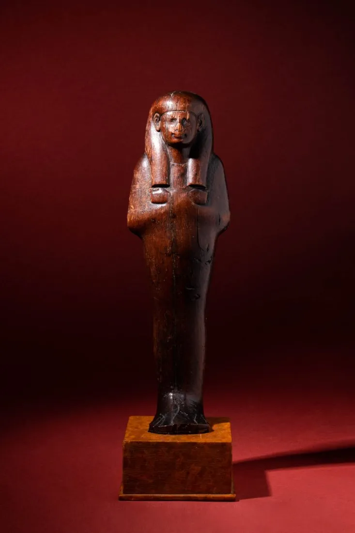 New Kingdom Egyptian Tall Wooden Ushabti Of Sethi I, estimated at £20,000-£30,000 ($25,000-$38,000) at Apollo.