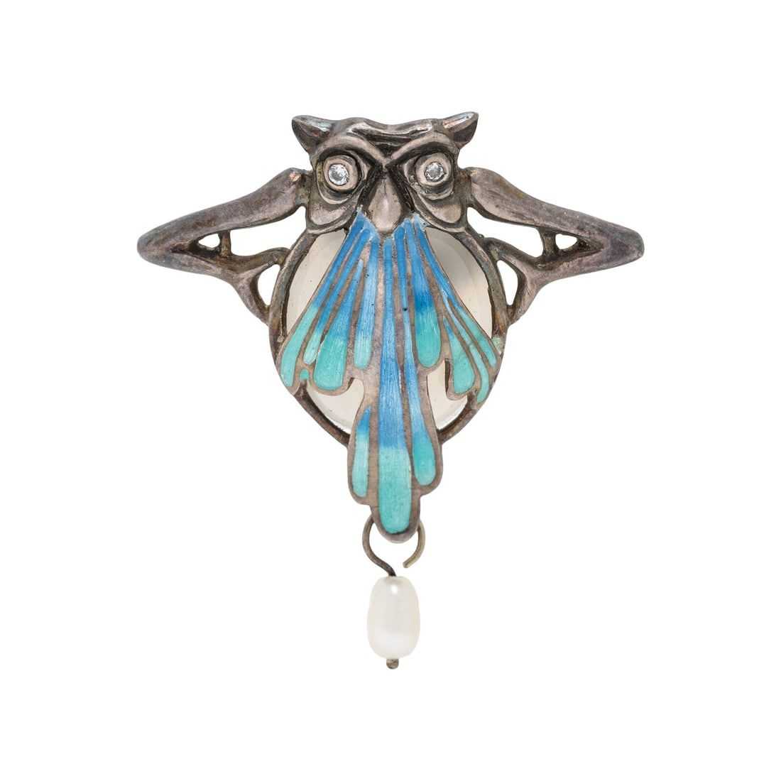 Art Nouveau owl-form pin in silver and enamel after a design by Czech artist Alphonse Mucha and bearing a ‘Mucha’ stamp, estimated at $300-$500 at Freeman’s Hindman.