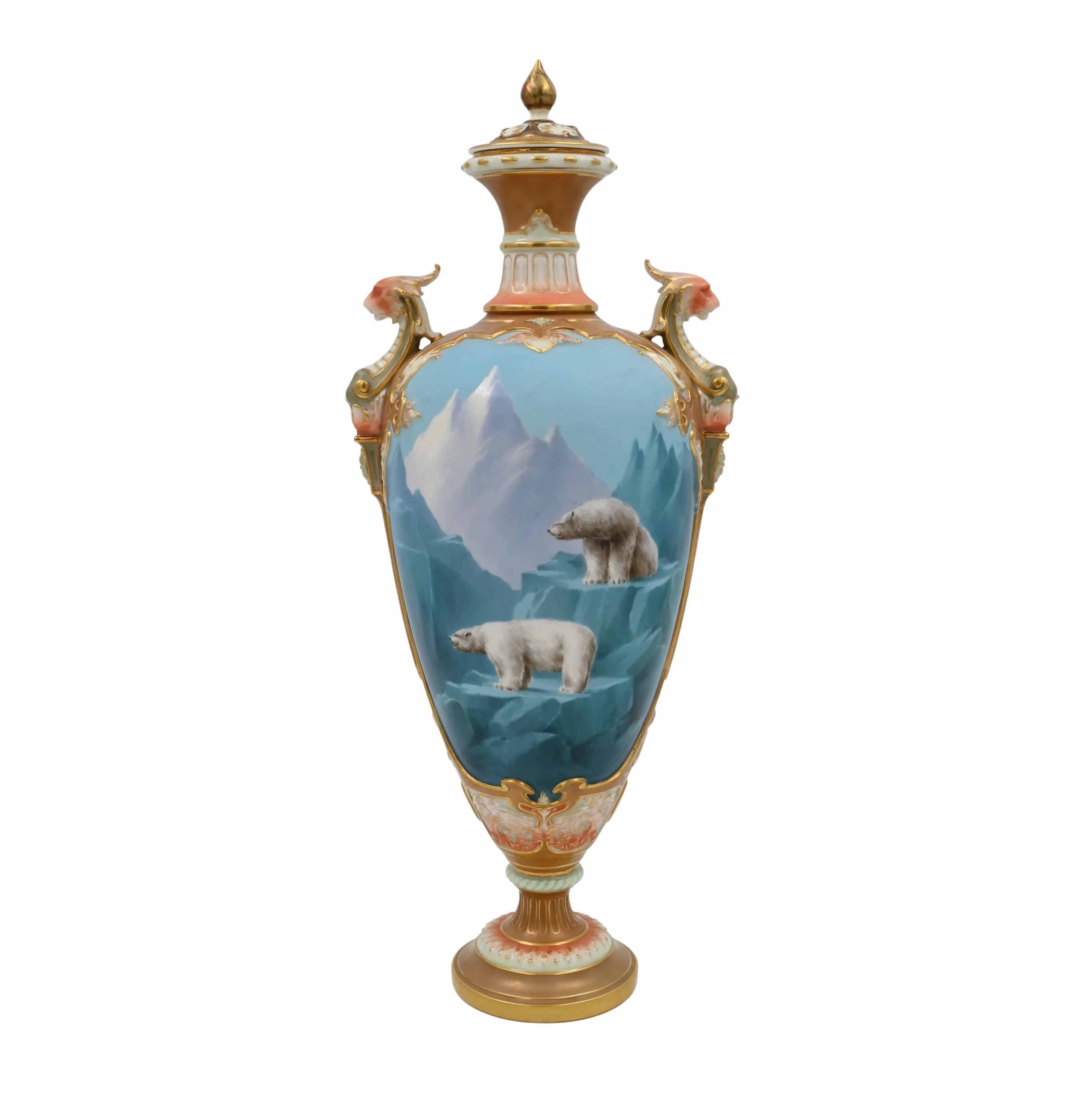 Harry Davis-decorated Royal Worcester ‘polar bear’ vases prowl into Nadeau May 18