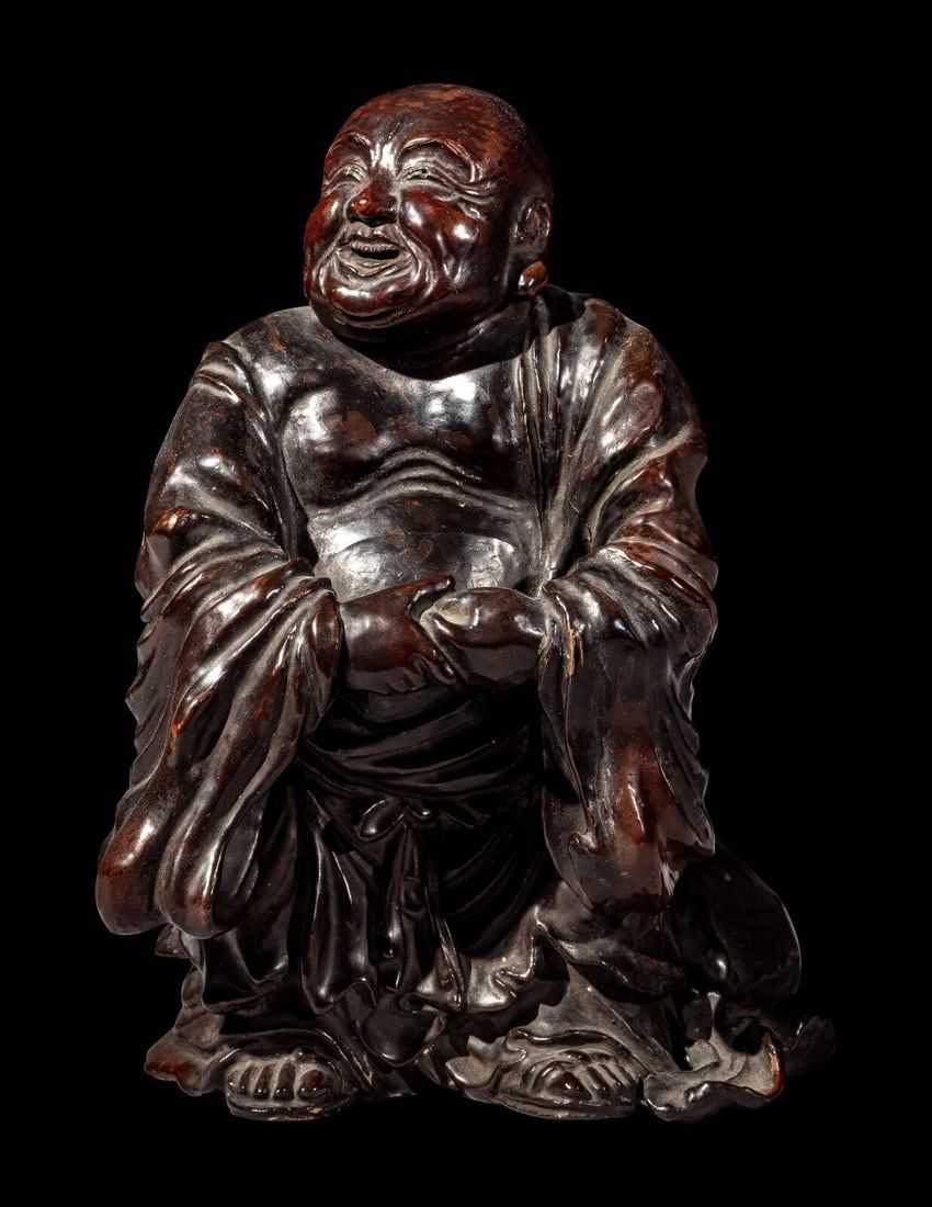 Lacquer figure of Hotei by Ogawa Haritsu (Ritsuo), which hammered for $10,000 and sold for $13,100 at Freeman’s Hindman on March 27.